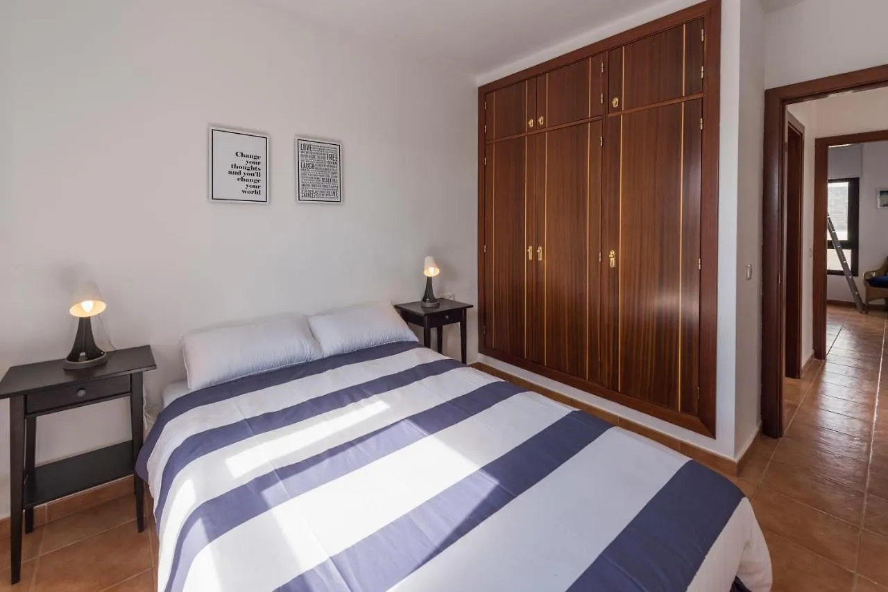 הוילה פלאיה בלנקה La Casita Marinera 0*,