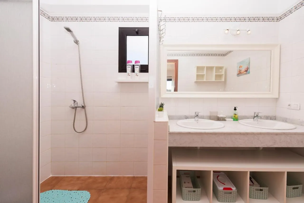 הוילה פלאיה בלנקה La Casita Marinera 0*,  ספרד